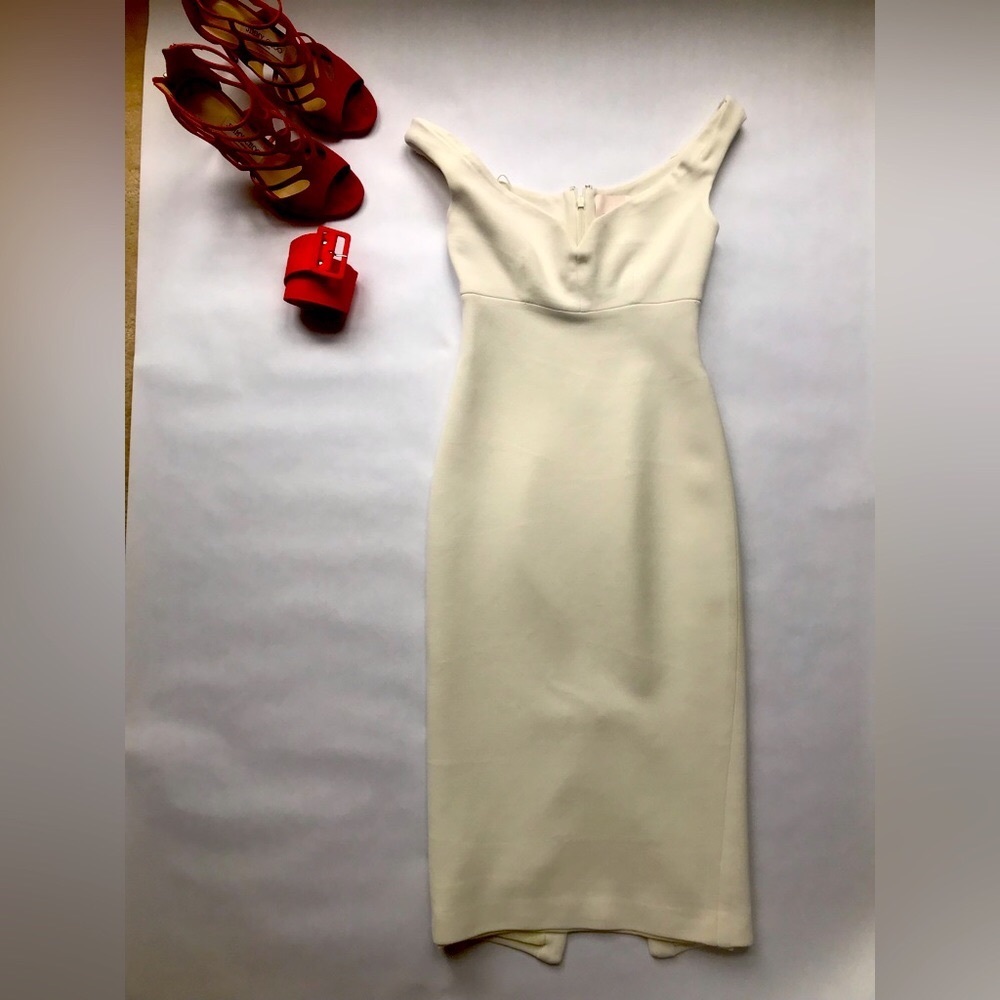 Gorgeous White Cinq a Sept white off the shoulder dress. Oooo la la. Tres chic!